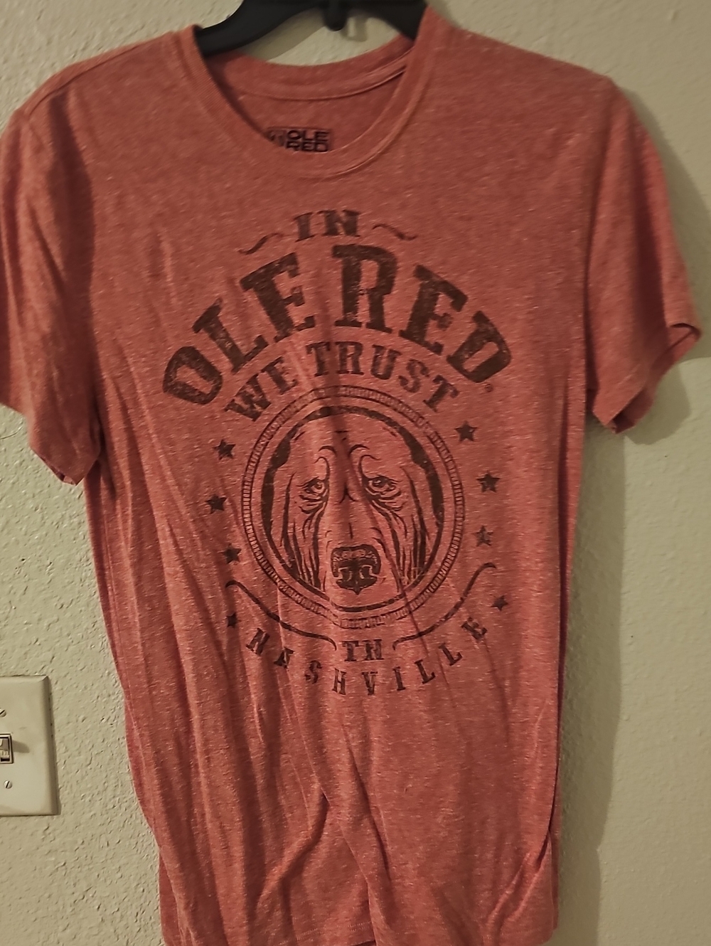 Women's Short Sleeve Graphic T-Shirt - Red